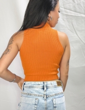 CROPPED TRANÇA MEIO EM TRICÔ COM GOLA ALTA - Laranja