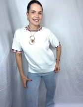 BLUSA AMELIA EM TRICÔ COM DETALHES CONTRASTANTES - Branco