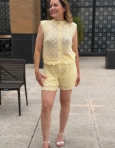 CONJUNTO ESTER RENDADO – COLETE E SHORT - Amarelo